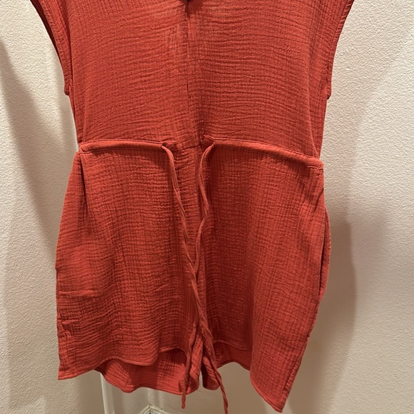 100% Cotton Romper - Picture 12 of 16